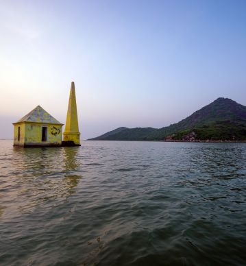 Beaches & Lakes Tour Odisha