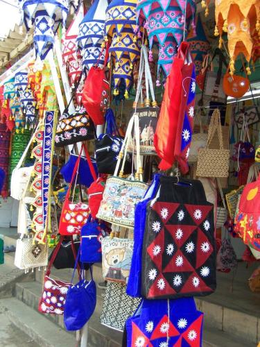 PIPLI APPLIQUE HANDICRAFTS